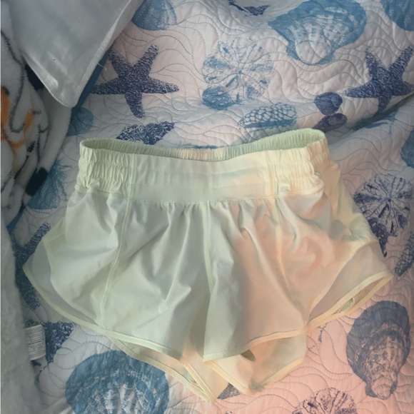 Lulu size 4 - Picture 2 of 2